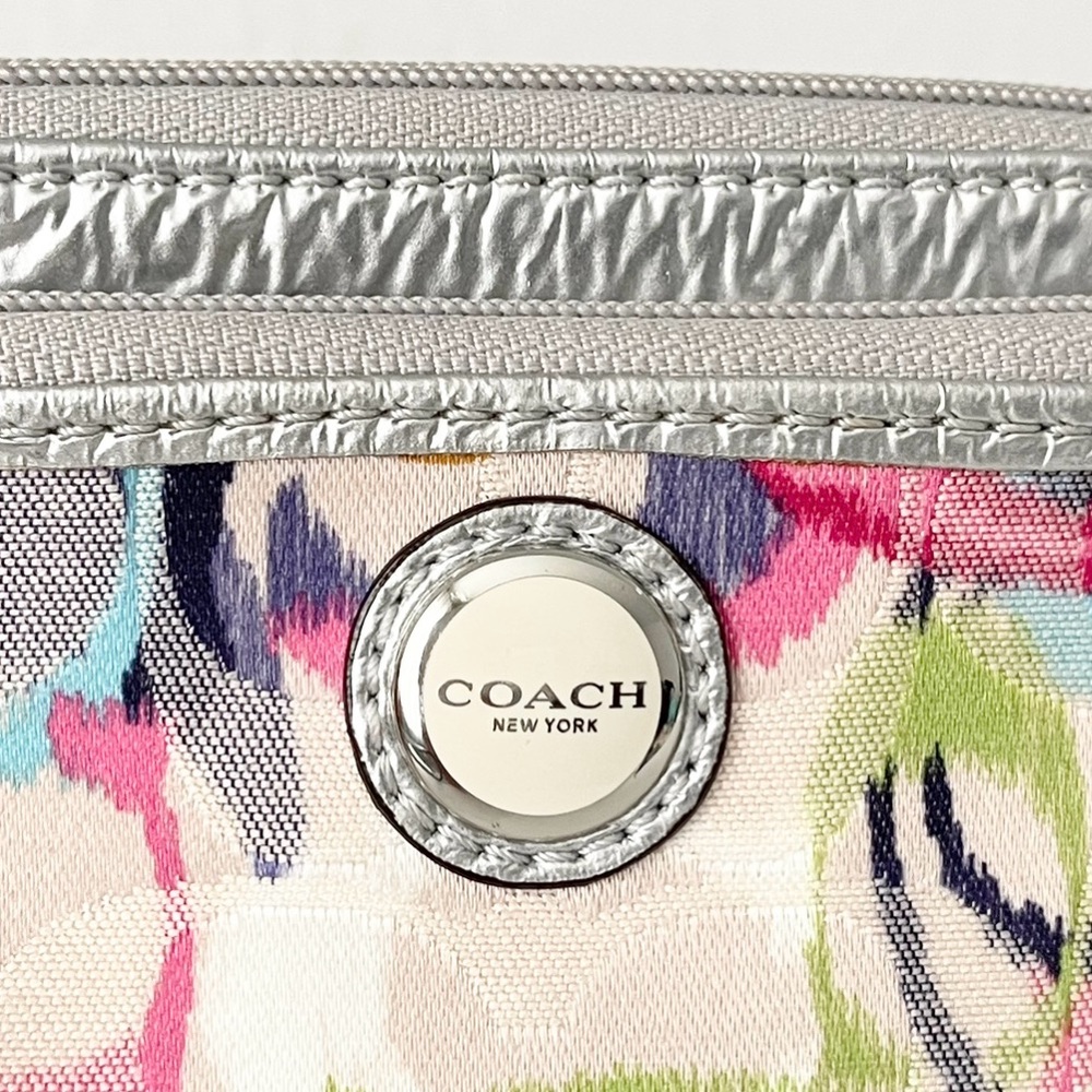 Coach Poppy Ikat Signature Small Wallet Wristlet - Picture 4 of 12